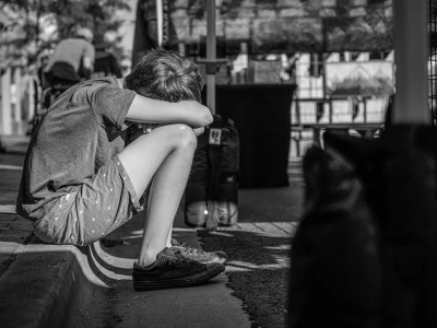 13-latek u psychologa bez zgody i wiedzy rodzica. Senat dał zielone światło