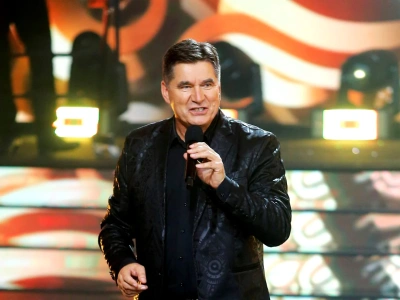 Premiera od zespołu Bayer Full pt. „We włosach miała wiatr”