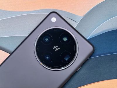 Nadchodzi flagowy smartfon z naprawdę solidną baterią. Nareszcie!