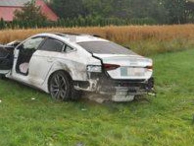 Pijany 19-latek wsiadł za kierownicę. Efekt był koszmarny
