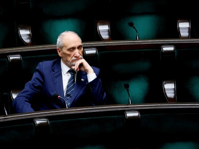 Sejm zdecyduje o immunitecie Macierewicza. Netanjahu chce okupacji całej Strefy Gazy. 5 ważnych tematów | Sejm zdecyduje o immunitecie Macierewicza. Netanjahu chce okupacji całej Strefy Gazy. 5 ważnych tematów na dziś