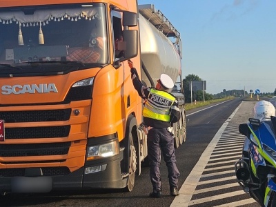 Policja złapała ponad 20 kierowców na „podwójnym gazie”. Akcja „Trzeźwy poranek” w regionie [zdjęcia]