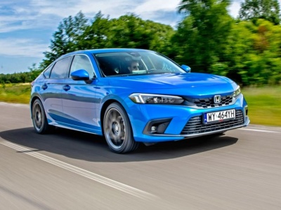 Honda Civic e:HEV imponuje oszczędnością, zaskakuje dopracowaniem | TEST