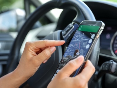 Sprytni Czesi zrobili lepszą wersję Google Maps. Sprawdza się idealnie w takich warunkach