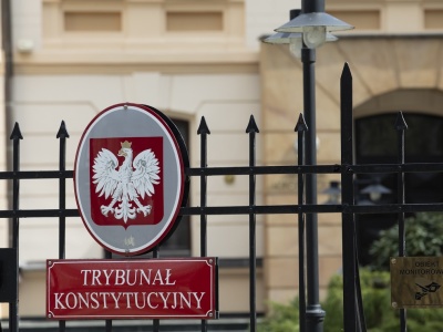 Oburzające! Neo-prokuratorzy inwigilują sędziów TK