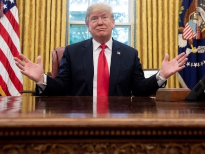 Trump żąda zwolnienia szefa Intela. 