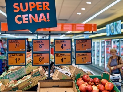 Biedronka z falą otwarć i modernizacji. Wilanów też znalazł się na liście