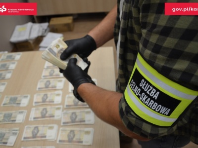 Firma ochroniarska przyjęła ponad 300 fałszywych faktur. Opiewały nad 14 milionów złotych
