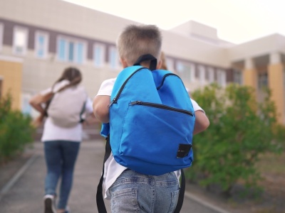 Najlepsze akcesoria i gadżety dla ucznia lub studenta. Co warto włożyć do plecaka?