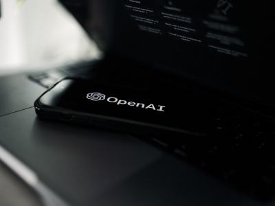 OpenAI udostępnia modele gpt-oss: lżejsze, otwarte i gotowe do lokalnych wdrożeń