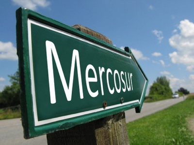 Mercosur to tylko wierzchołek góry lodowej. UE ma ponad 40 umów handlowych, które mogą destabilizować rynek rolny