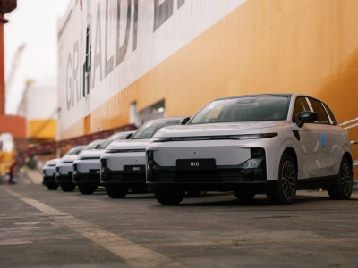 Pierwszy transport Leapmotor B10 wkrótce wyruszy do Europy. 2500 aut na statku Grimaldi
