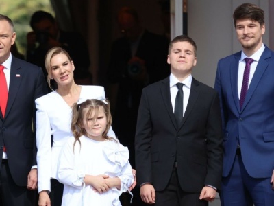 Rowerkowy rajd po Belwederze. Najmłodsza mieszkanka czuje się jak u siebie