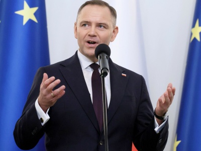 Nawrocki nagle pojawił się w oknie. Wykrzyczał to do ludzi