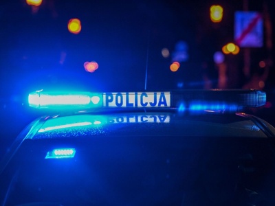 Wybuch w mieszkaniu. Ewakuowano 30 osób. „Reakcja chemiczna nieznanych substancji”