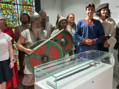 Wędrowali szlakiem wikingów po Włocławku! Drakkar dołączył do Festiwalu Wisły