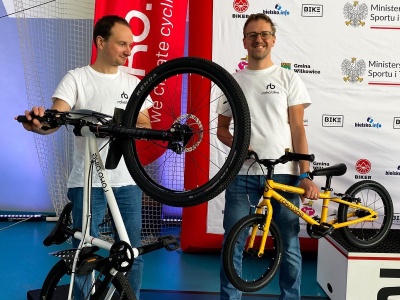 10 tys. zł za dziecięcy rower. Szaleństwo? To „symbol dobrego rodzicielstwa”