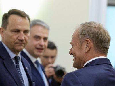 Kto byłby lepszym premierem: Tusk czy Sikorski? Oto wyniki sondażu