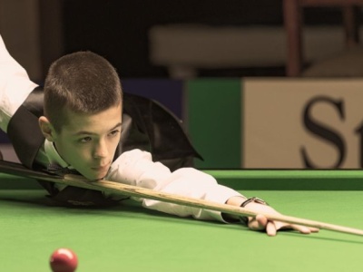 14-letni Polak odniósł pierwsze zawodowe zwycięstwo w cyklu World Snooker Tour
