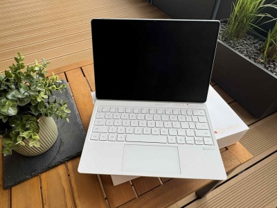 Ten tablet od Huawei to złoto. Będąc w ciąży, korzystam z niego codziennie