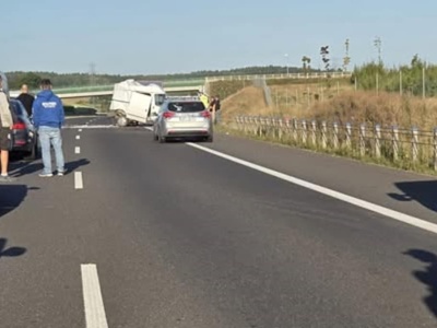 Obwodnica Olsztyna zablokowana. Kierowcy stoją w korku