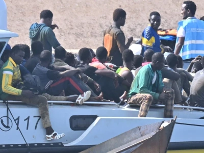 W europejskim kraju mają dość masowej migracji. Deportują grupę przybyszów, w tym dzieci