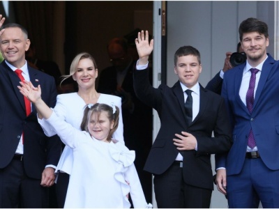 Prezydencka rodzina opanowała Belweder. W środku sporo się dzieje