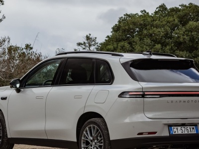 Leapmotor C10 w nowej wersji. Chiński SUV będzie mocniejszy i szybszy