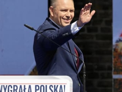 Nawrocki zawetuje wiatraki. Co z cenami prądu?