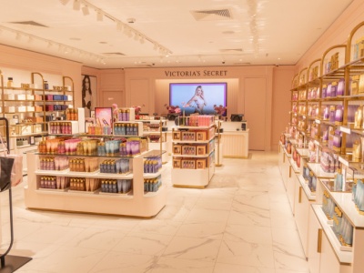 Retail Design: Tak wygląda nowy sklep Victoria's Secret w Krakowie [ZDJĘCIA]