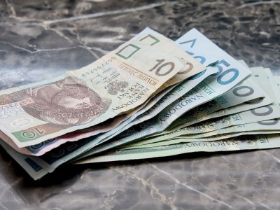 Czas tylko do 31 sierpnia. Polacy zapomnieli o tym dodatku. Za moment pieniądze przepadną
