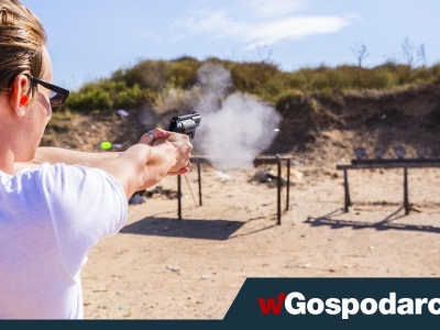 Coraz więcej Polaków chce mieć własną broń