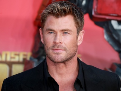 Chris Hemsworth świętuje 42. urodziny na Ibizie. Brat wrzucił zdjęcie