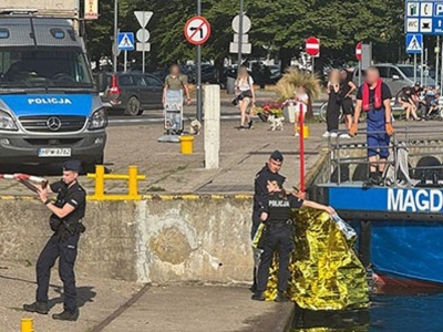 Przy nabrzeżu unosił się fragment ludzkiego ciała. Makabryczne odkrycie w Świnoujściu