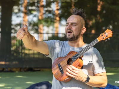 Lekkość i hawajski ogień. Ukulele opanowały Ogrody Śródmieście [ZDJĘCIA]