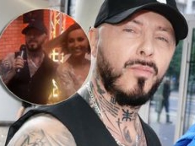 Lider Blue Cafe wziął ślub. Internauci rozpaczają nad jego stylizacją: 
