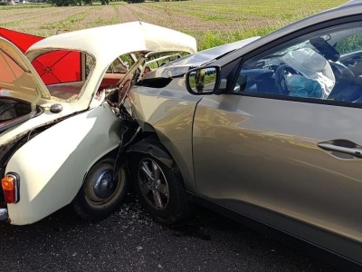 Tragiczny wypadek na drodze krajowej 42