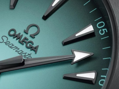 OMEGA prezentuje nowe wersje Seamastera Aqua Terra. Sprawdzą się i na jachcie, i w biurze