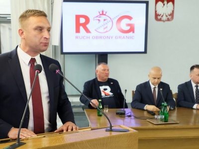 Bąkiewicz z zarzutem znieważenia funkcjonariuszy straży granicznej i Żandarmerii Wojskowej