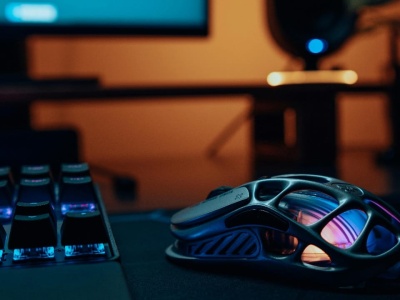 Premiera gry Honeycomb: The World Beyond na PC i konsole – 6 listopada