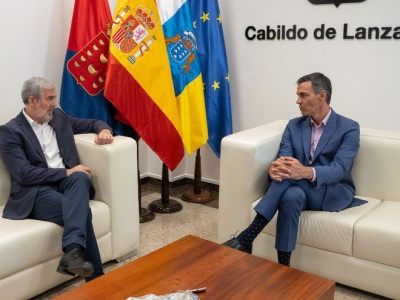 Sánchez przerwał wakacje dla migrantów z Kanarów