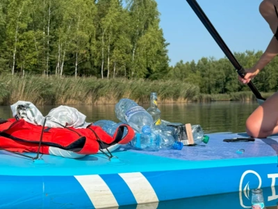 Poranek na Sosinie. Miało być pływanie, było sprzątanie. Godna naśladowania postawa