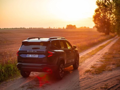 Nowa Dacia Bigster kontra Top Gear. Jakie są zalety a jakie wady największego SUVa marki?