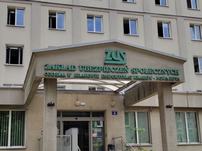 Czternastki dla seniorów. Komunikat ZUS