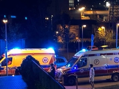 Dramat w Gdyni. Mężczyzna zginął w pożarze. Poważnie ucierpiał bohaterski sąsiad