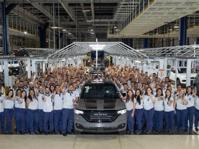 2 miliony samochodów Stellantis z fabryki w Pernambuco. Zakład produkuje modele Jeep, Fiat i Ram