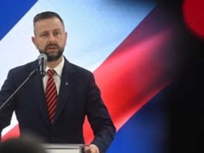 Szef MON przedstawił trzy hipotezy nocnego wybuchu na Lubelszczyźnie