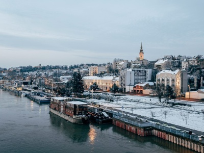 LOT: Więcej lotów na Bałkany zimą