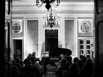 Muzyka, owce i cisza. Kraków szykuje się na festiwal, jakiego nie ma nigdzie indziej