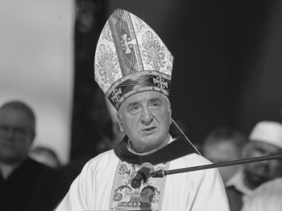 Abp Józef Kowalczyk nie żyje. Był prymasem Polski i wpływowym nuncjuszem
